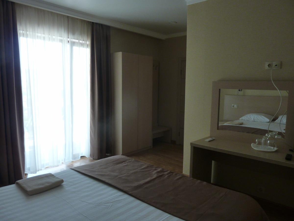 Guest House Letto Gagra Exteriér fotografie